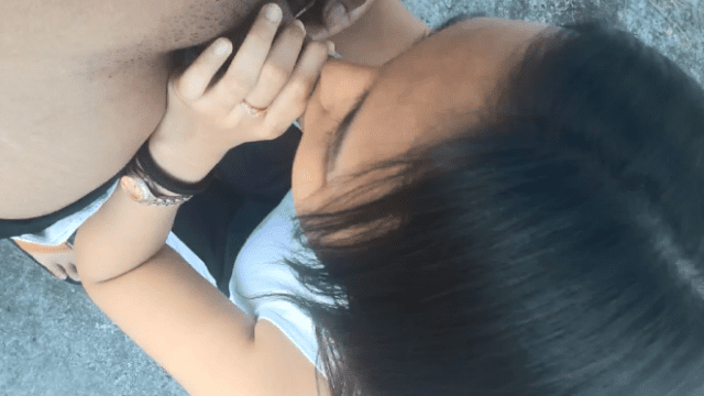 Đang ghi sổ sách mà anh ny gạ chịch 2 - httgmjmx.sbs