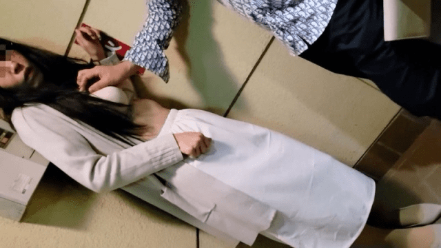 FC2_PPV_4584769 - Cô gái phải lấy thân trả nợ vì bị người tình phản bội - httgmjmx.sbs